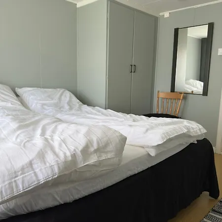 Midt I Sentrum Hoylandet